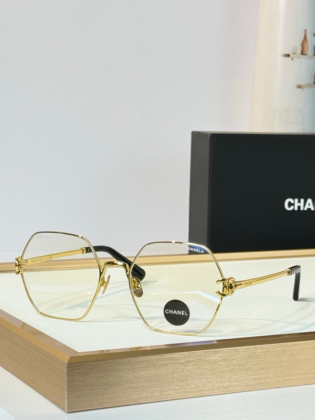 Chanel Sunglasses – CH2231